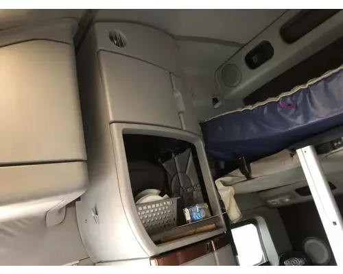 Volvo VNL Sleeper