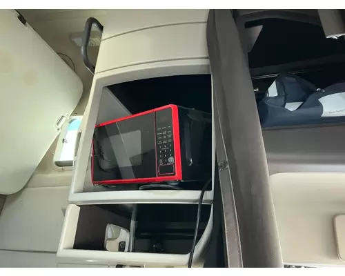 Volvo VNL Sleeper