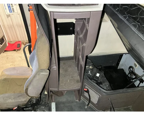 Volvo VNL Sleeper