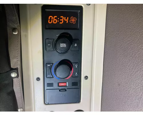 Volvo VNL Sleeper