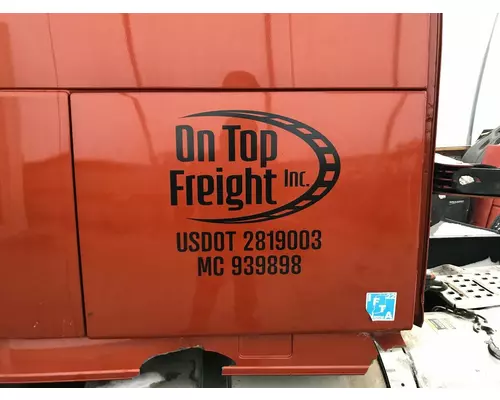 Volvo VNL Sleeper