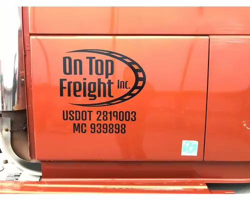 Volvo VNL Sleeper