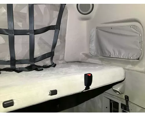 Volvo VNL Sleeper