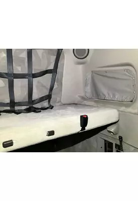 Volvo VNL Sleeper
