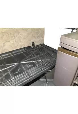 Volvo VNL Sleeper