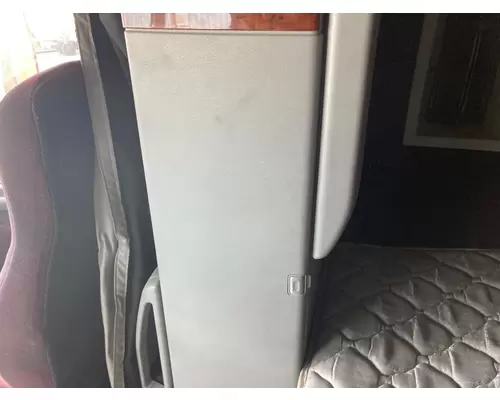 Volvo VNL Sleeper