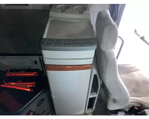 Volvo VNL Sleeper