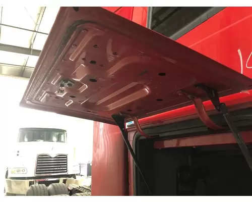 Volvo VNL Sleeper