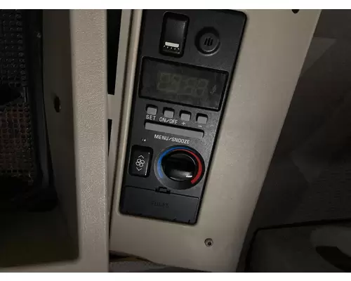 Volvo VNL Sleeper