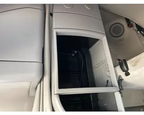 Volvo VNL Sleeper