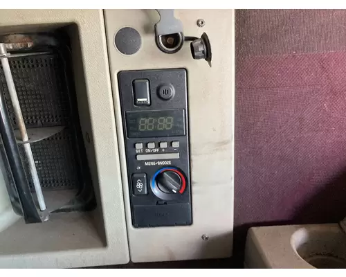 Volvo VNL Sleeper