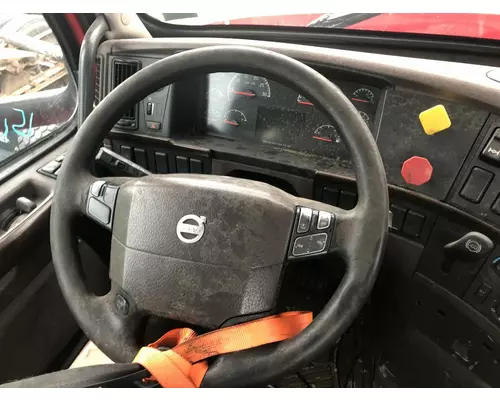 Volvo VNL Steering Column