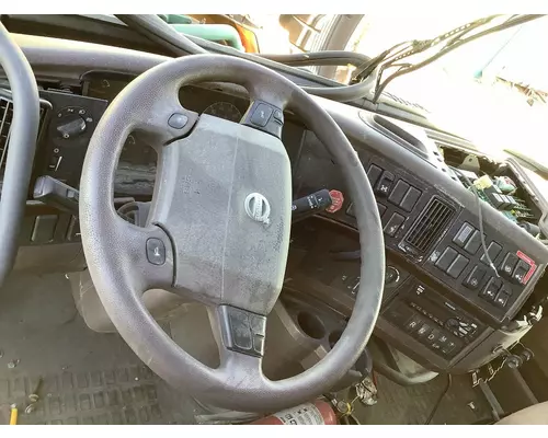 Volvo VNL Steering Column