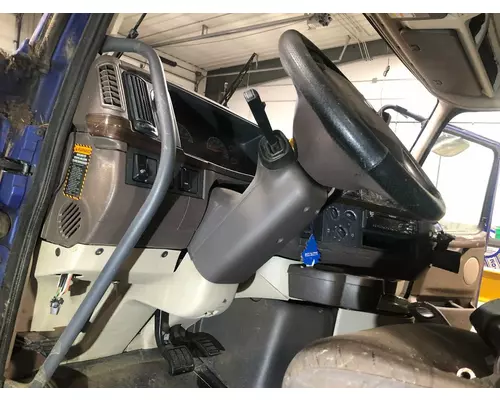 Volvo VNL Steering Column