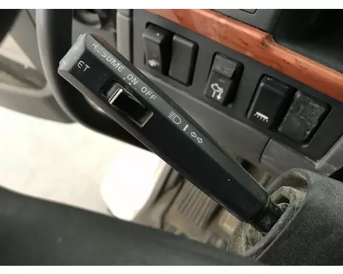 Volvo VNL Steering Column