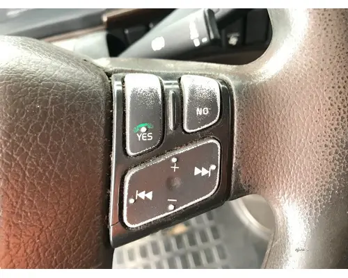 Volvo VNL Steering Column