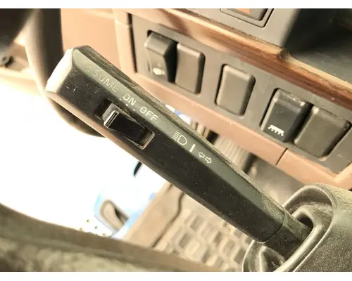 Volvo VNL Steering Column