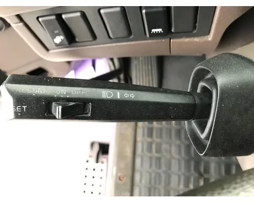 Volvo VNL Steering Column