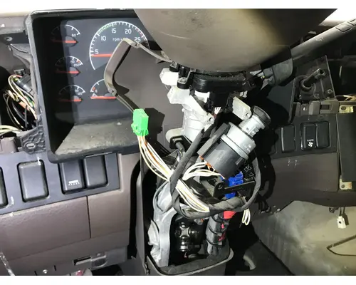 Volvo VNL Steering Column