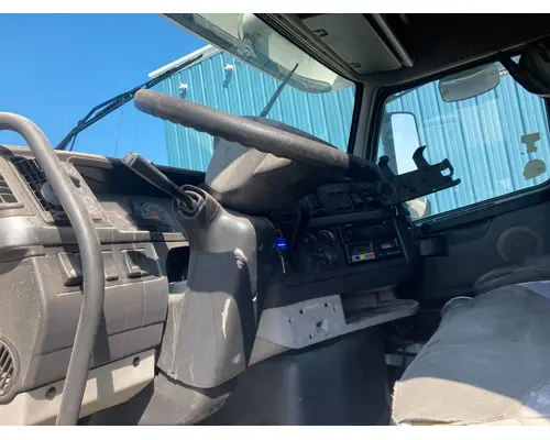 Volvo VNL Steering Column