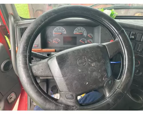 Volvo VNL Steering Column
