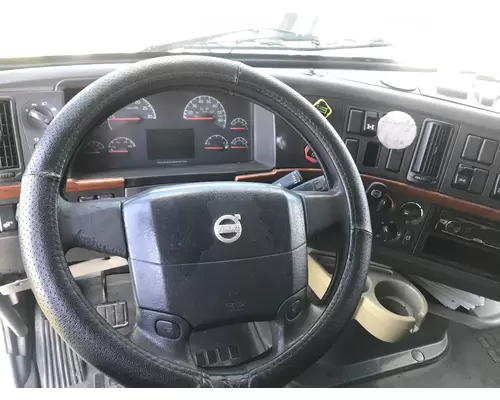 Volvo VNL Steering Column