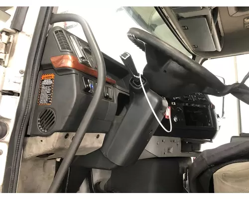 Volvo VNL Steering Column