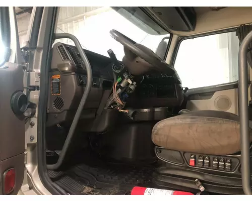 Volvo VNL Steering Column