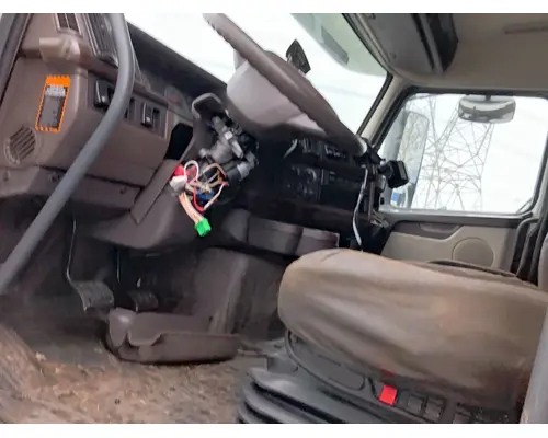 Volvo VNL Steering Column