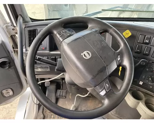 Volvo VNL Steering Column