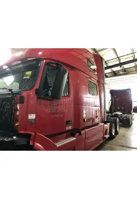 Volvo VNL Sun Visor (Exterior)