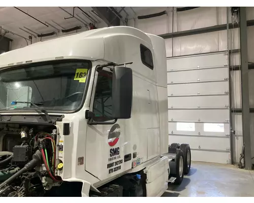 Volvo VNL Sun Visor (Exterior)