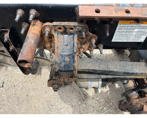 Volvo VNL Suspension