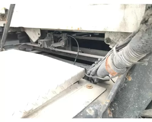 Volvo VNL Suspension