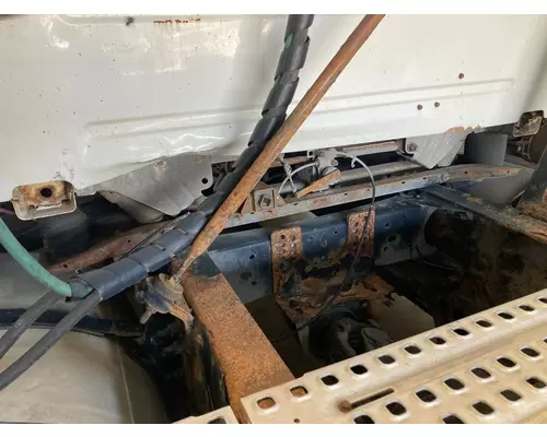 Volvo VNL Suspension