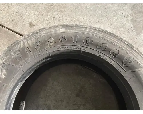 Volvo VNL Tires