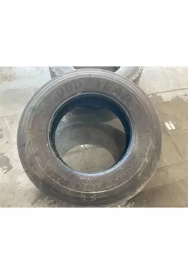 Volvo VNL Tires