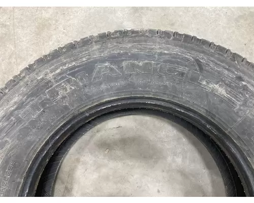 Volvo VNL Tires