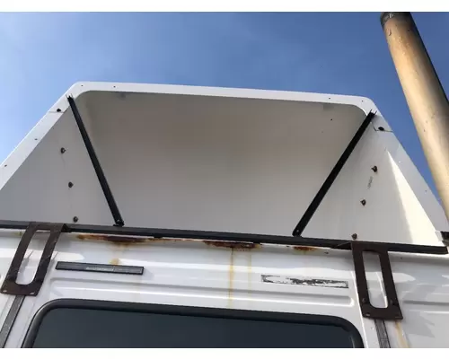 Volvo VNL Wind Deflector