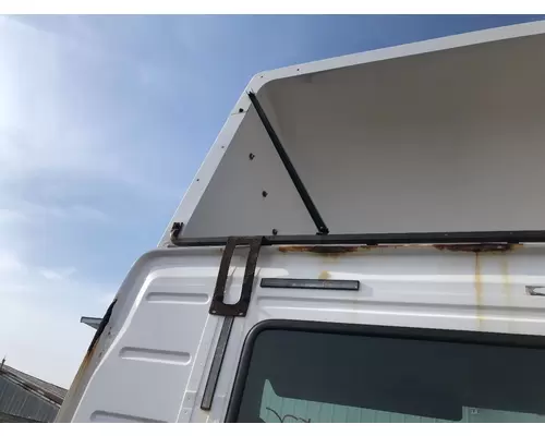 Volvo VNL Wind Deflector