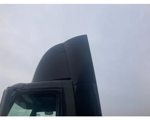 Volvo VNL Wind Deflector