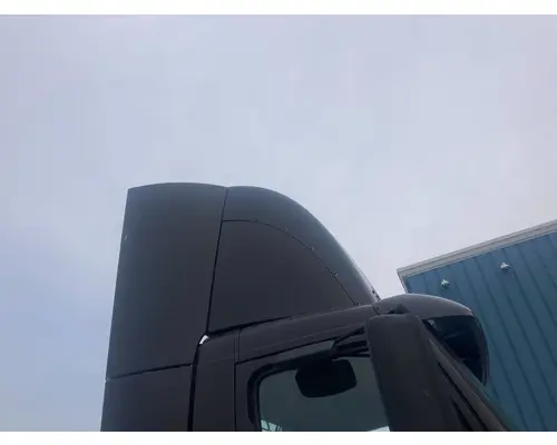 Volvo VNL Wind Deflector
