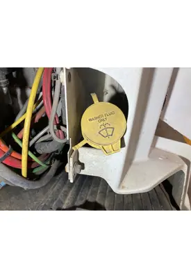 Volvo VNL Windshield Washer Reservoir