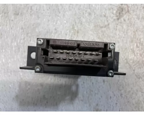 Volvo VNL Wiper Control Module