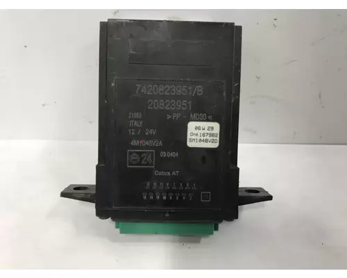 Volvo VNL Wiper Control Module