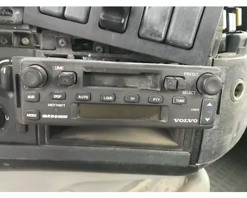 Volvo VNM AV Equipment