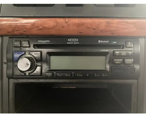 Volvo VNM AV Equipment