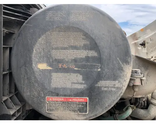 Volvo VNM Air Cleaner