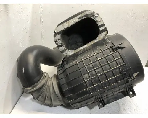 Volvo VNM Air Cleaner