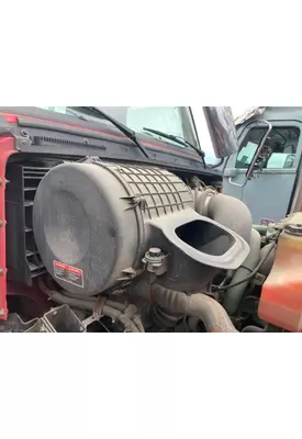 Volvo VNM Air Cleaner